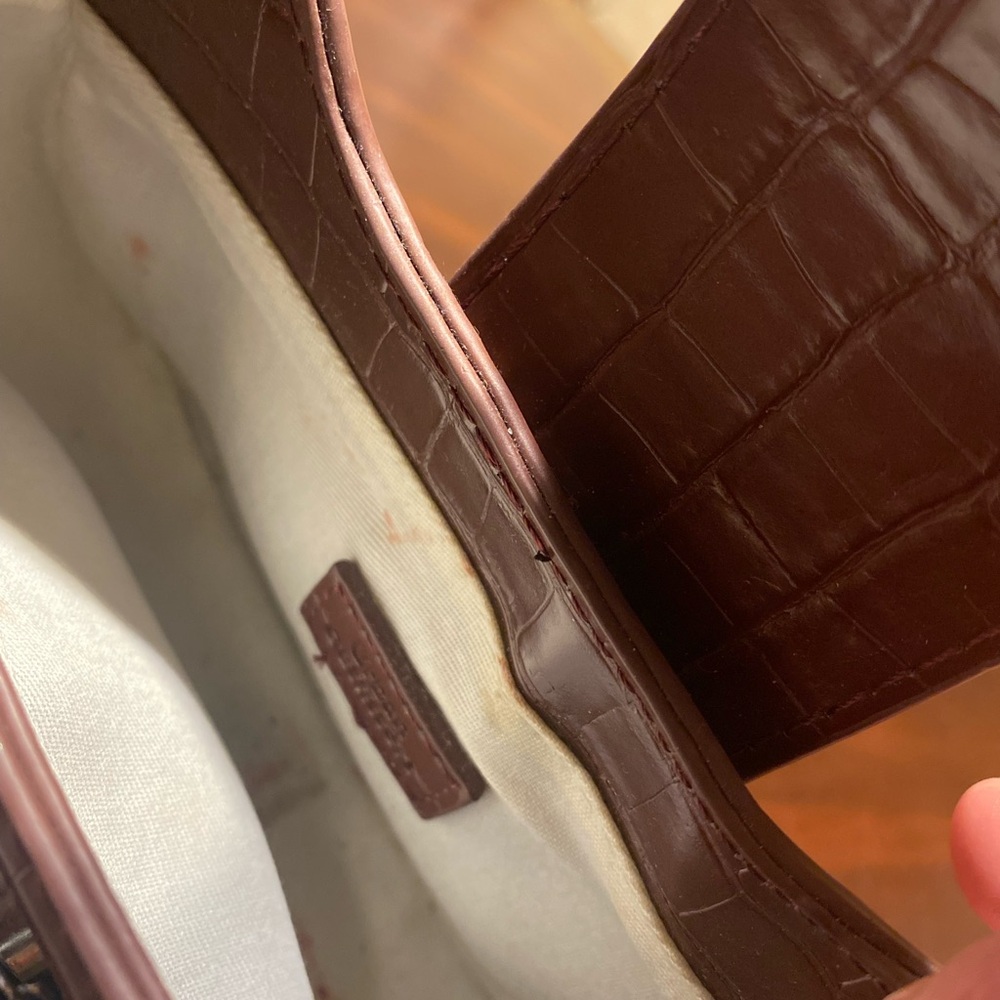 Urban Outfitters Brown Croc-Embossed Mini Bag with Chain - Picture 4 of 9